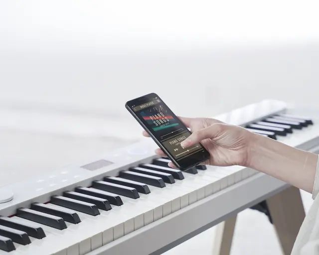 Casio PRIVIA PX S 7000 WE Stagepiano weiß