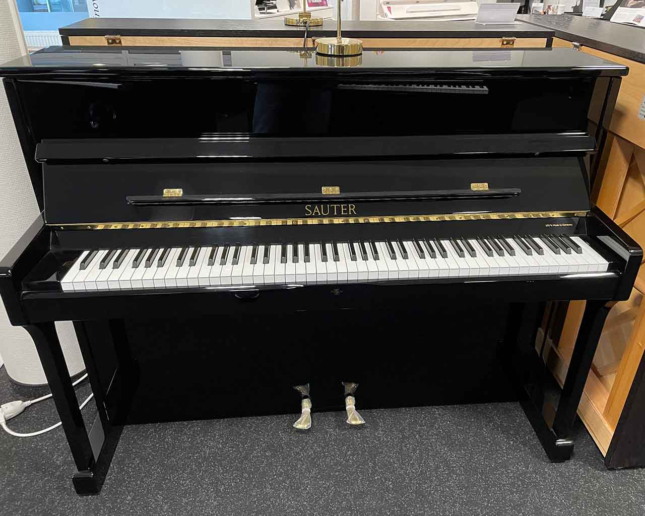 Sauter Carus 112 Klavier schwarz