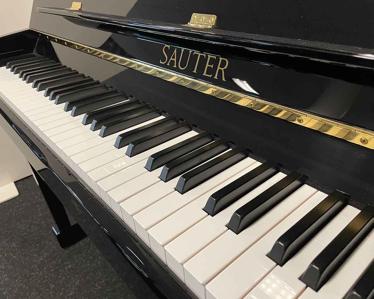 Sauter Carus 112 Klavier schwarz