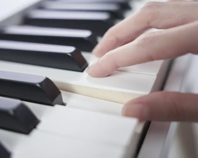 Casio PRIVIA PX S 7000 WE Stagepiano weiß